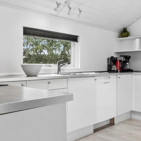 Villavilla 212 - Marielyst, Lollandfalstermon * Bøtø By